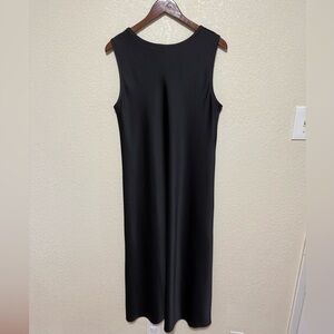 Uniqlo Satin Dress Size Large in Black